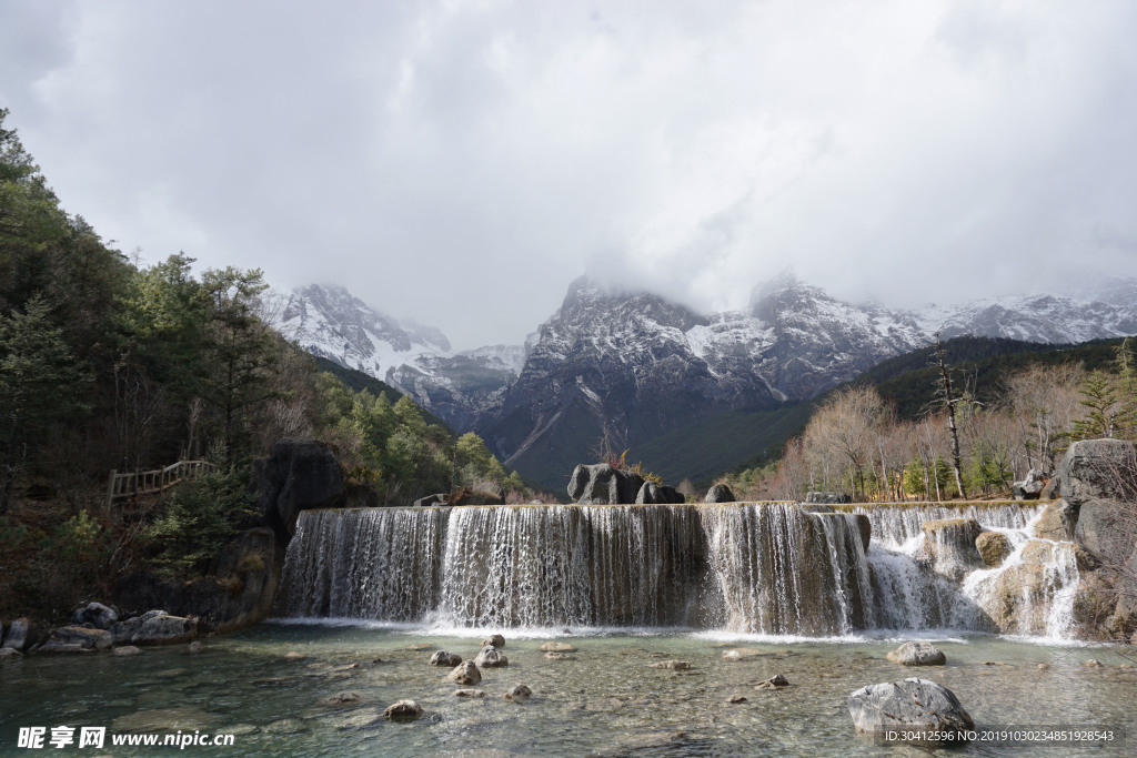 遥望神山