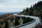 大场景 俯拍 路 大气 宽广