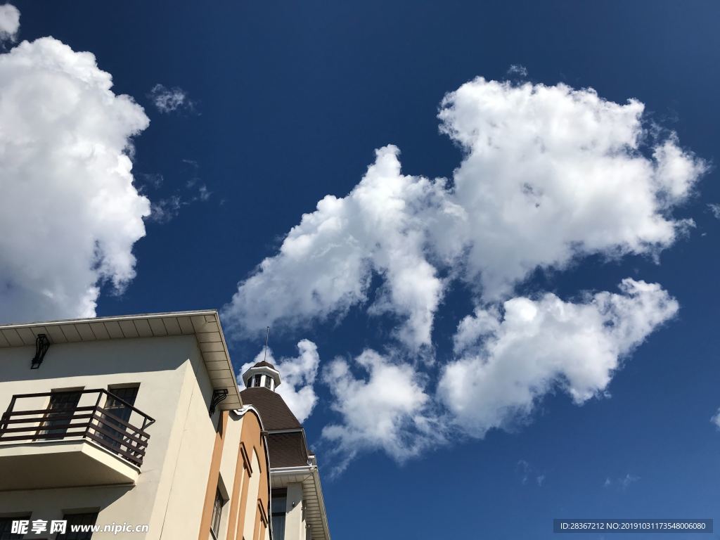 天空背景图