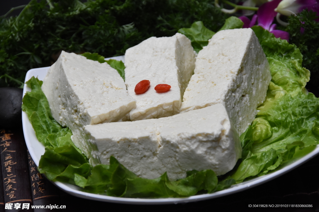 火锅菜品鲜豆腐