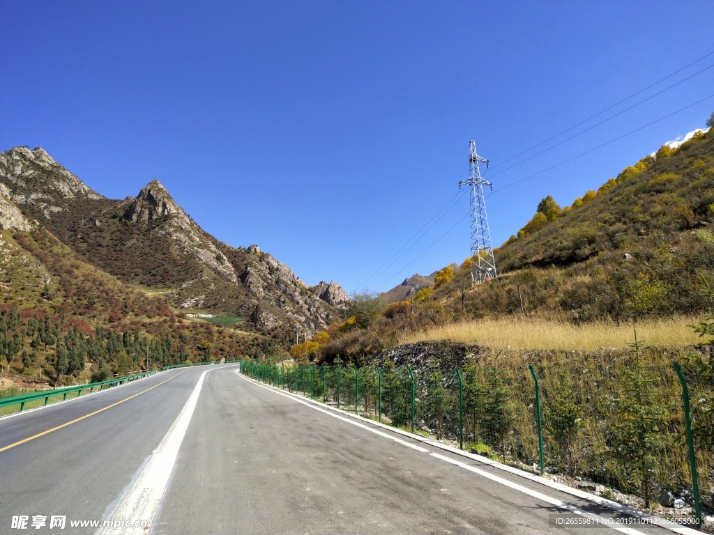 青海  西宁  扎碾公路  秋