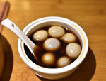 汤圆酒酿小圆子