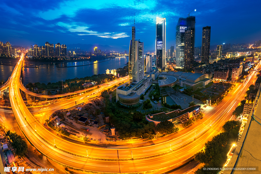 夜景繁华建筑群