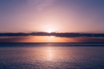 夕阳下的海洋世界