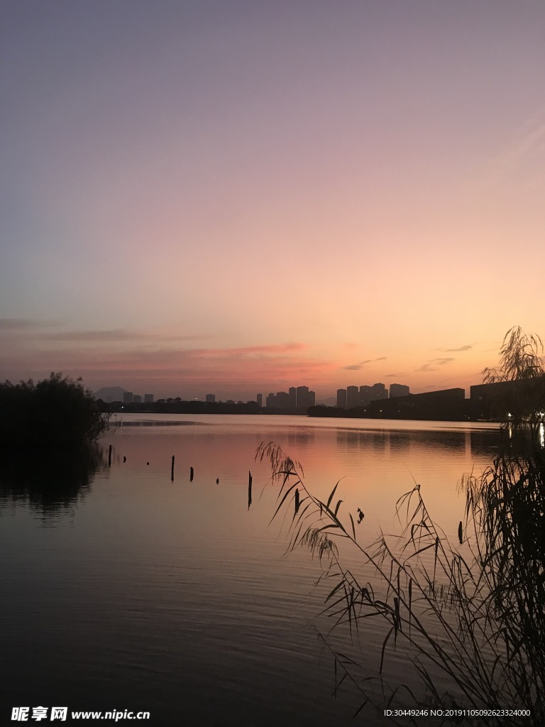 黄昏