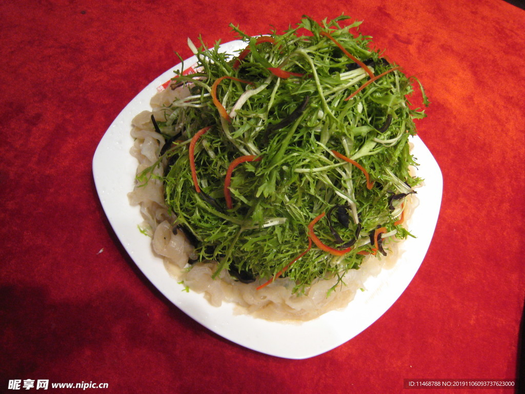 摆档菜品海蜇苦苣