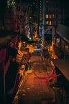 巷道夜晚