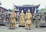 黄龙溪景点 兵马俑 帝王雕像