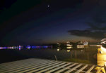 湖边夜景