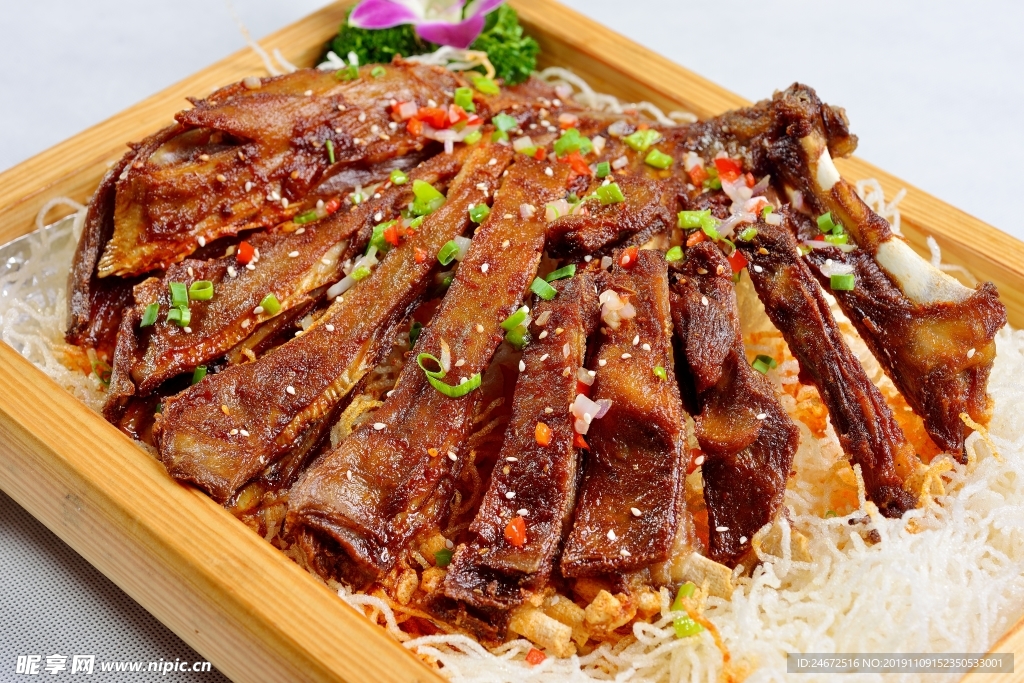 手撕羊排