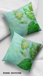 绿色叶子植物抱枕