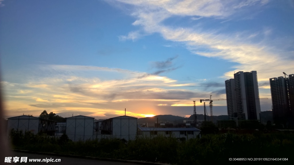 晚霞