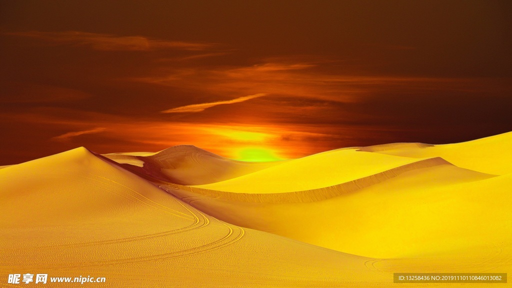 沙漠天空风景晚霞