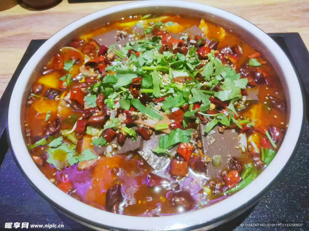 麻辣鸭血