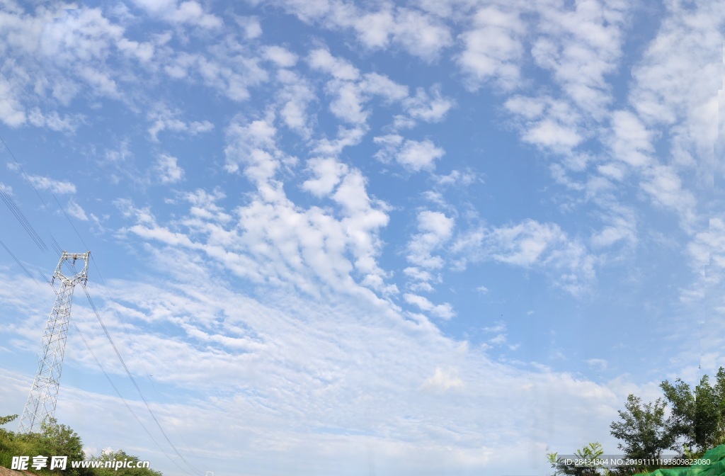 蓝天 天空