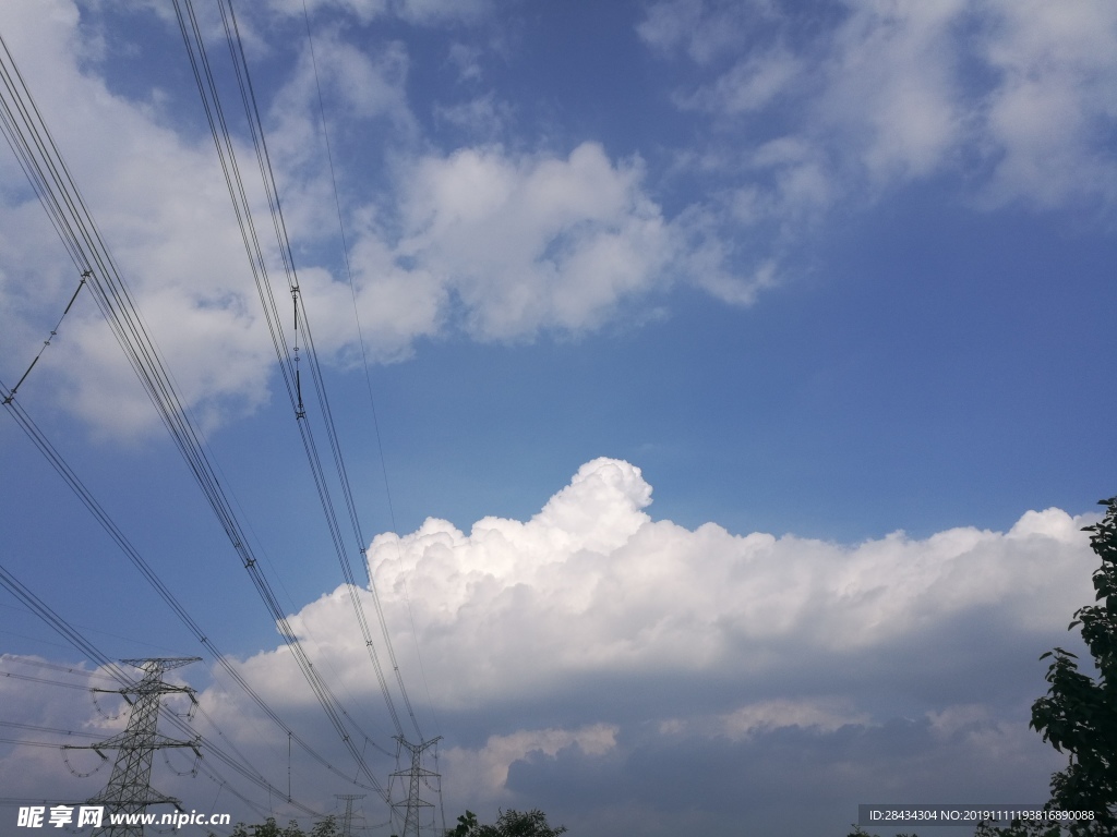 天空 蓝天