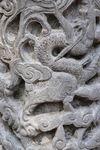 龙纹石雕