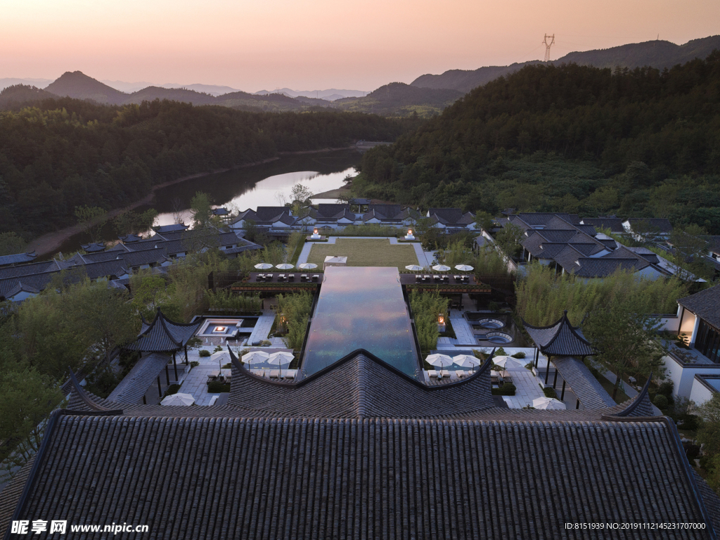 酒店