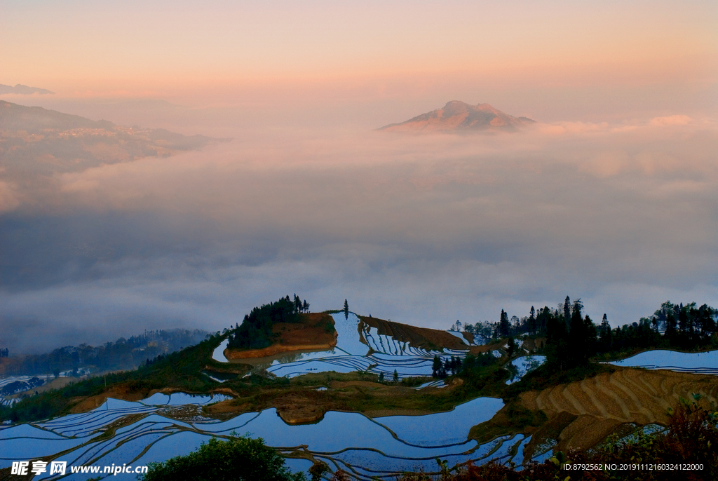 云南 风景 长江第一湾  摄影