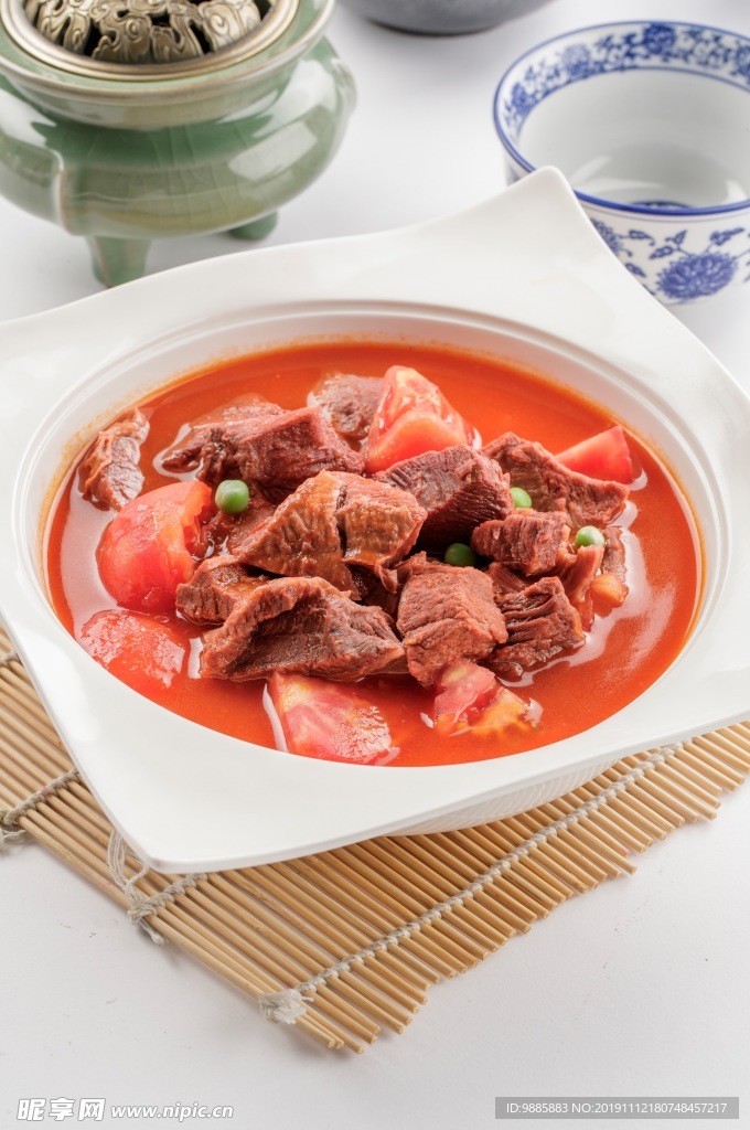 西红柿炖牛肉