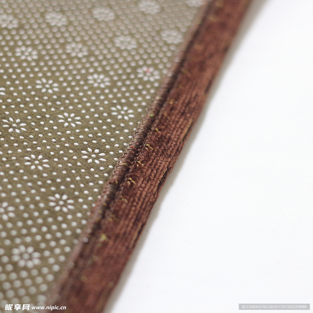 多尼尔欧式地垫地毯产品背面细节