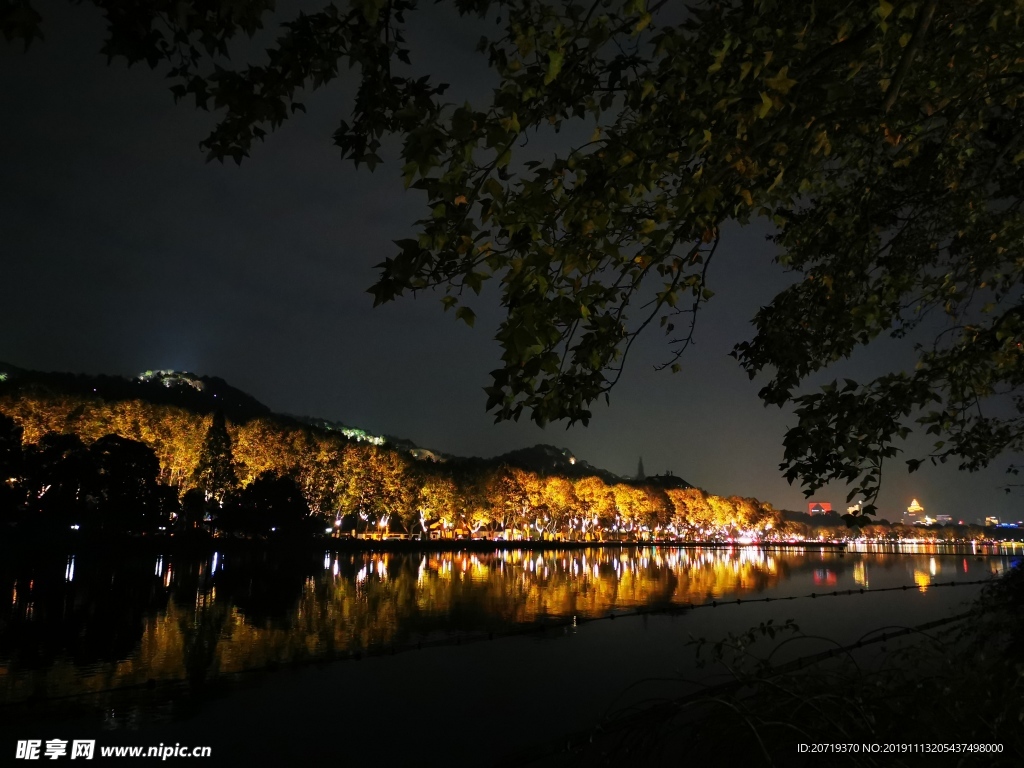 西湖夜景