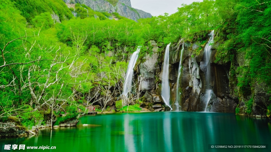 美丽的山水湖泊