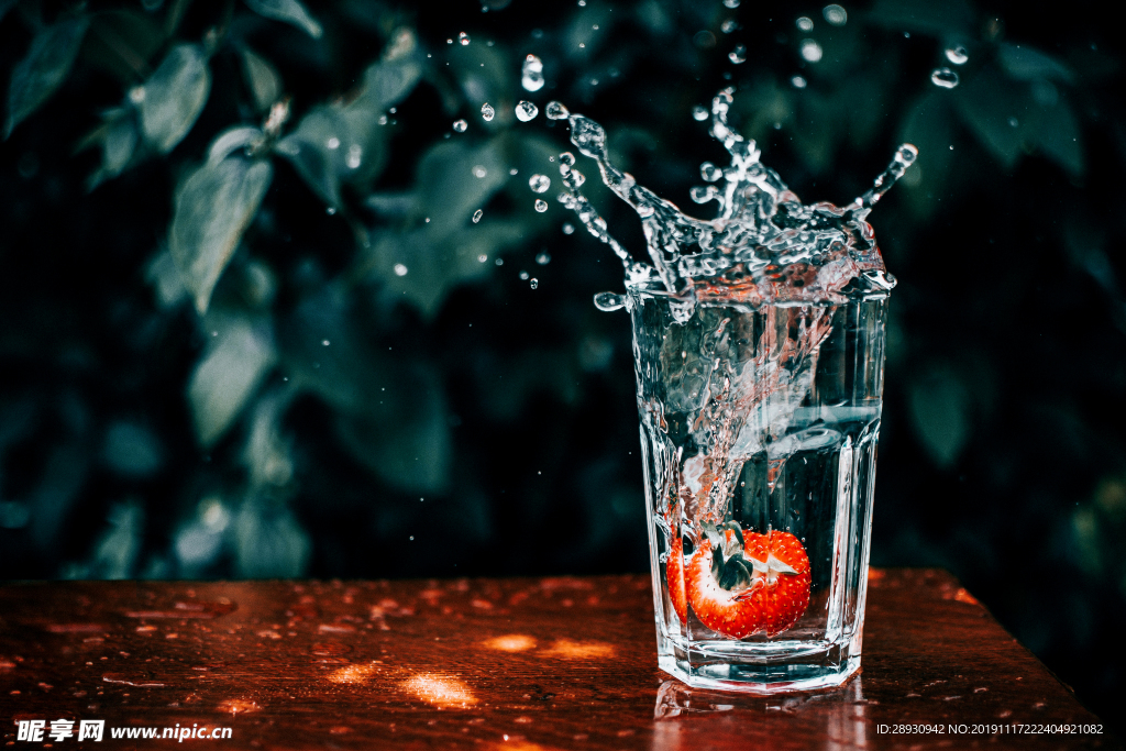 水珠水纹雨滴