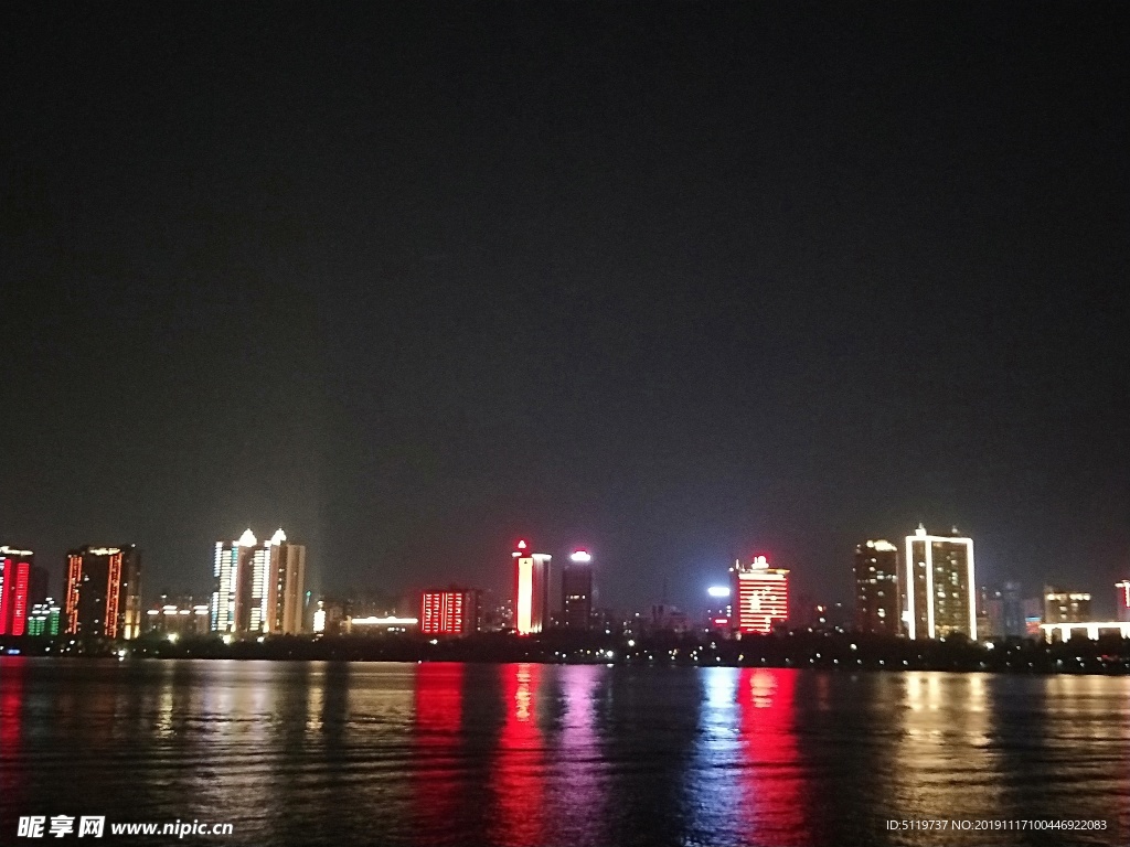 清远夜景