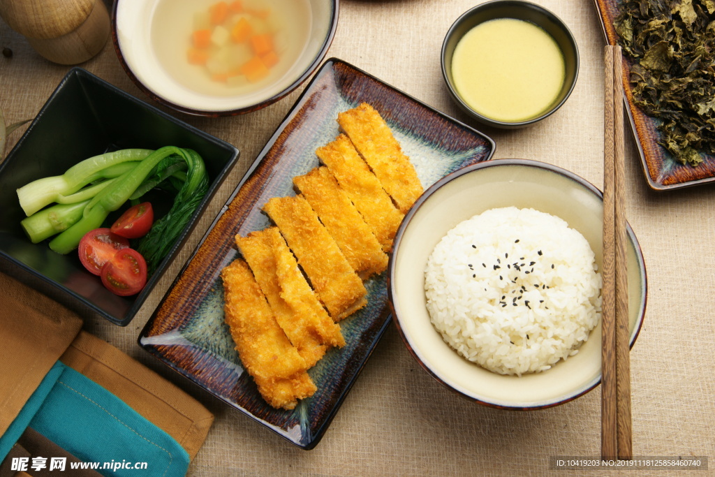 脆香猪排饭套餐