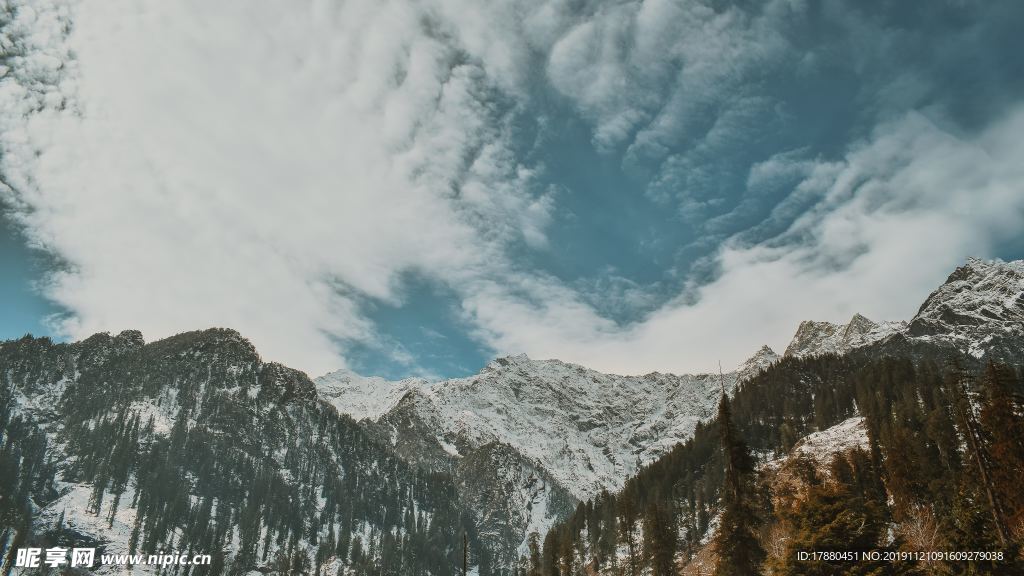 山林与山脉