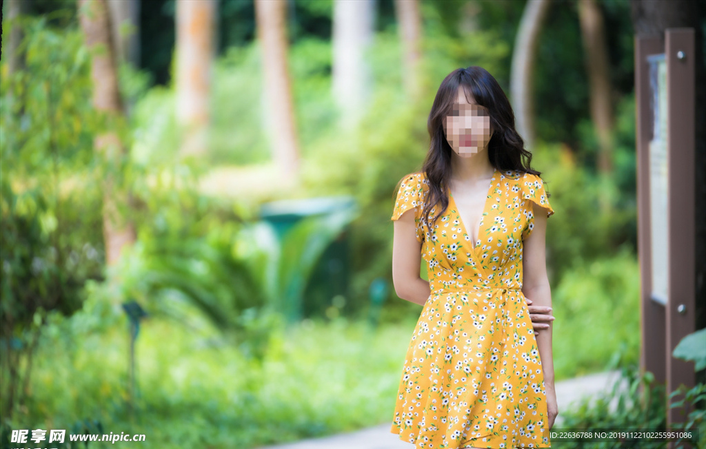 美女
