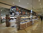 商场里的眼镜店