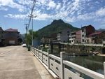 河边护栏