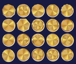 金色扣子