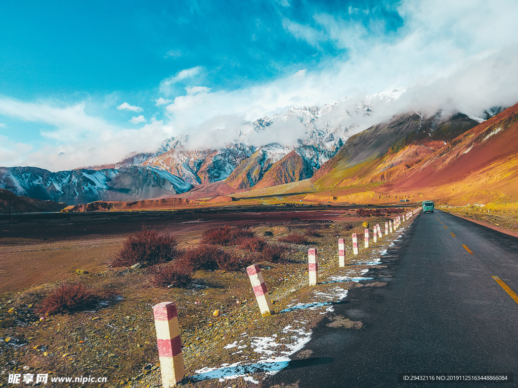 山雪冰川高山景观边坡冬天冰山范