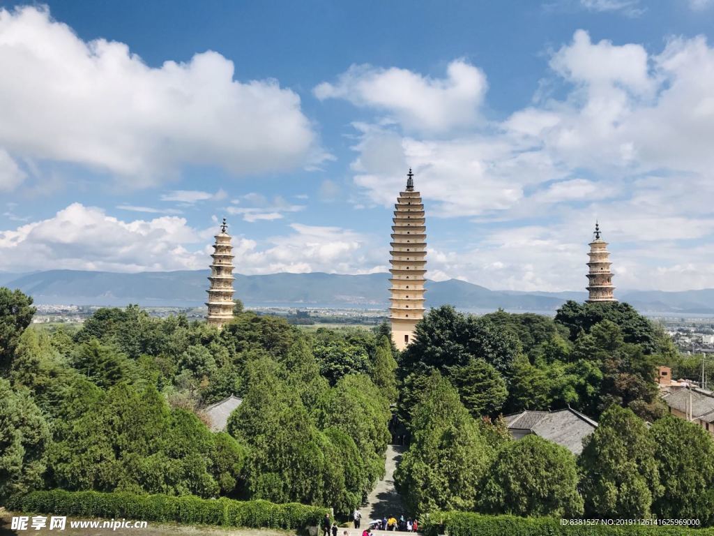 三塔寺