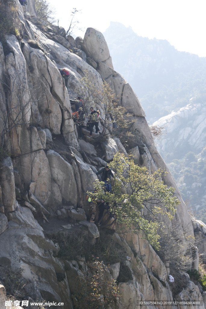 户外  登山  旅游  穿越