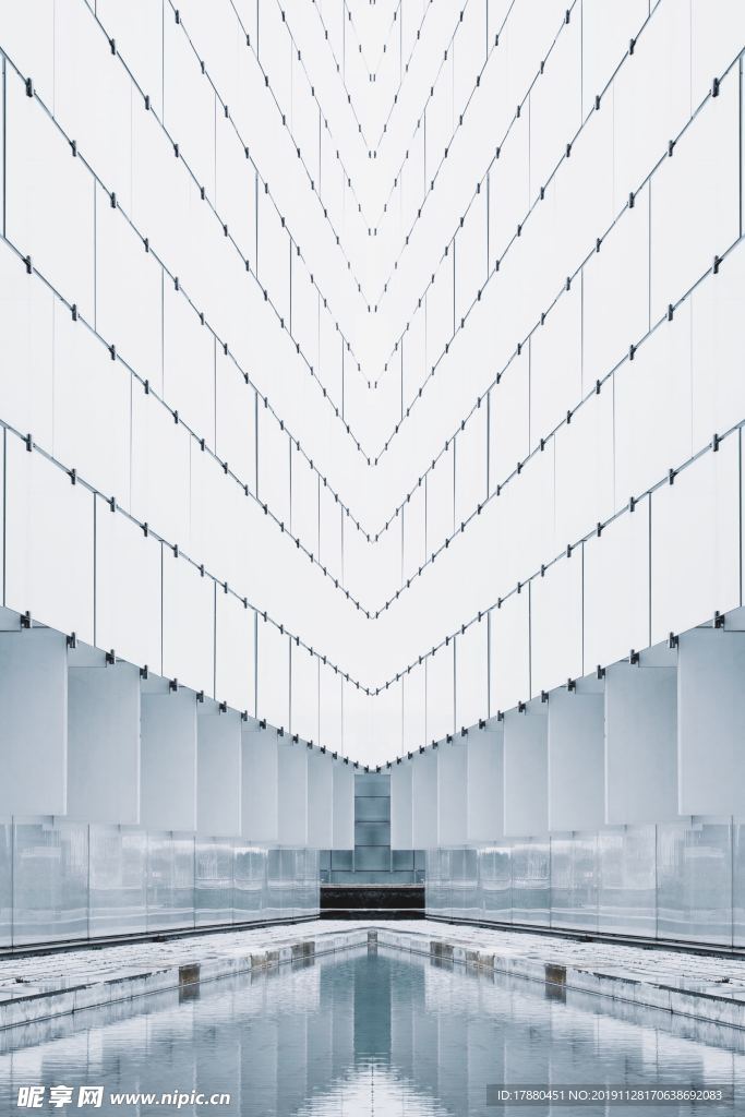 几何形建筑