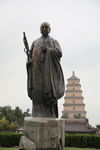 西安大雁塔玄奘法师铜像