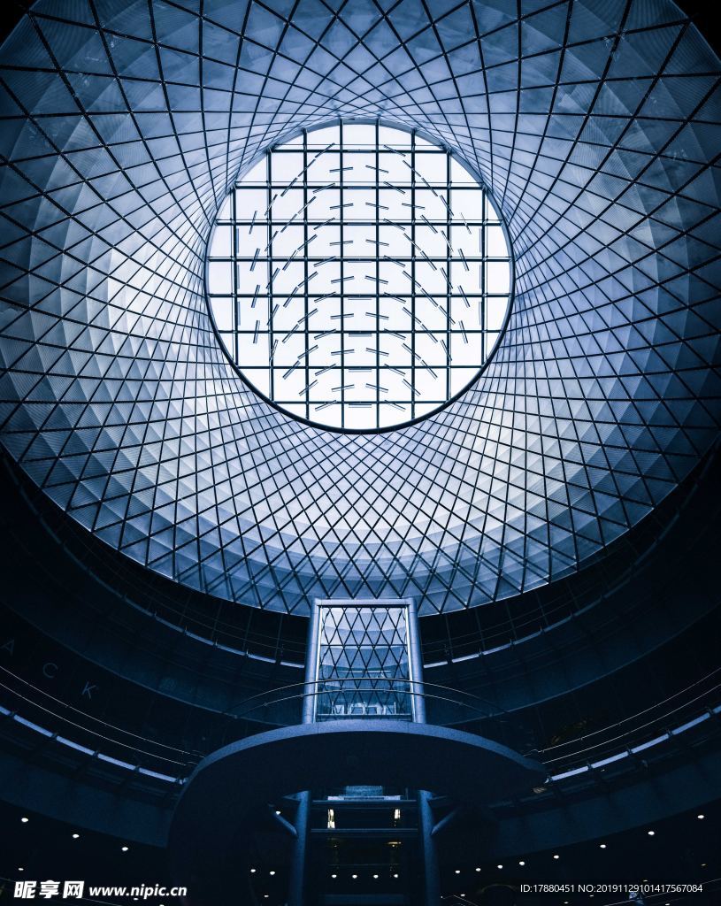几何形建筑