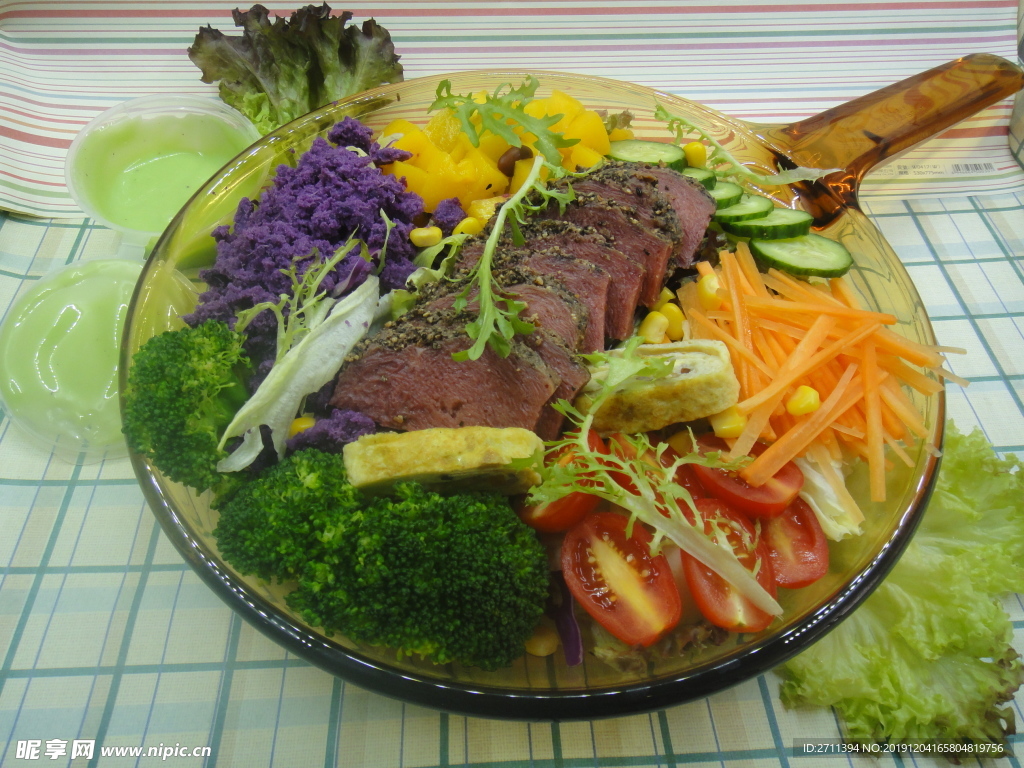 牛肉沙拉