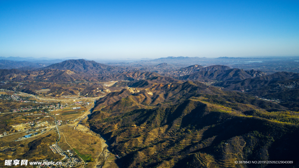 群山