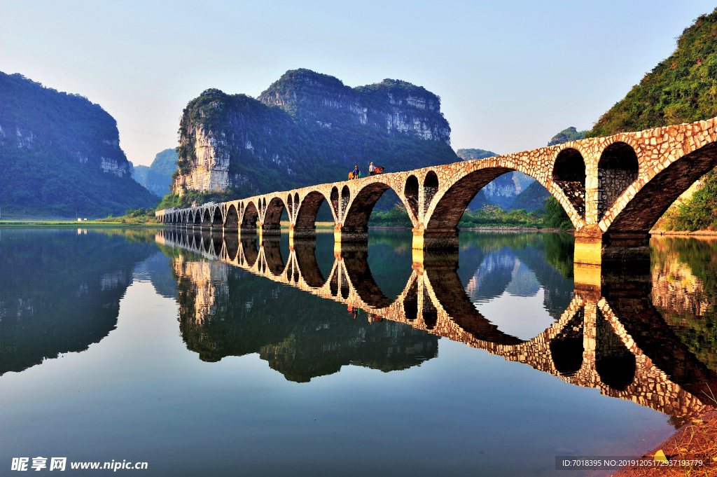 广西上林东红湿地晨景