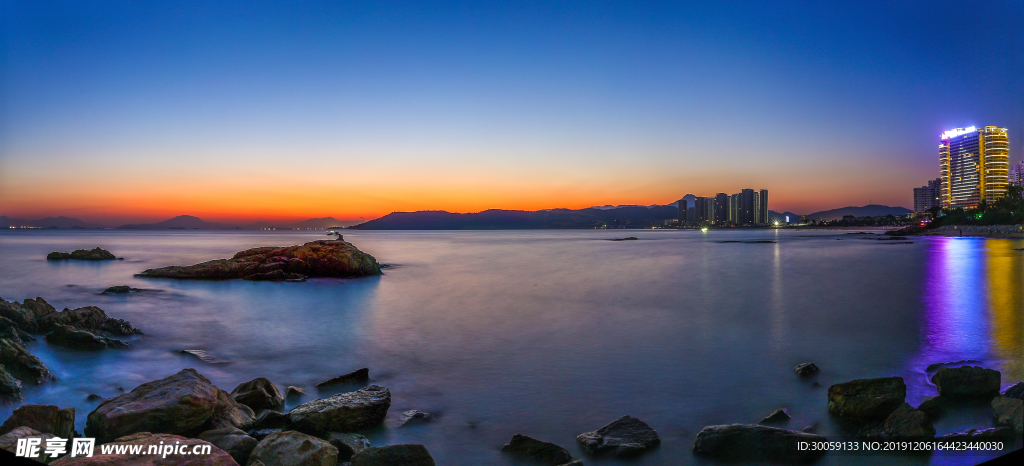 海景房