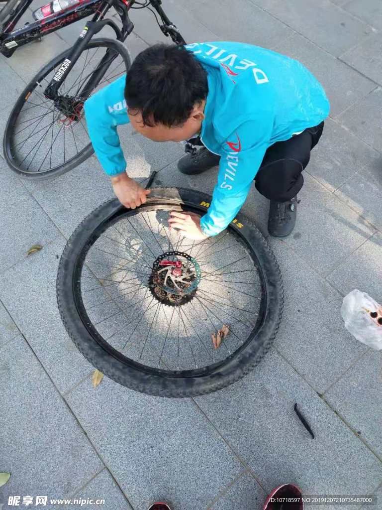 自行车