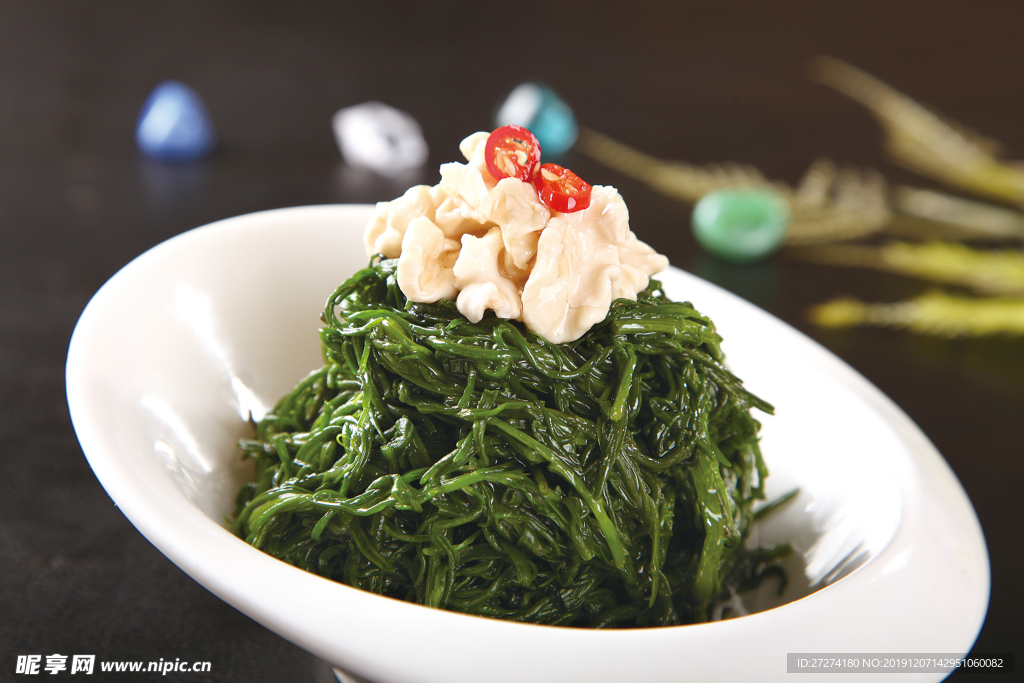 野菜拌桃仁