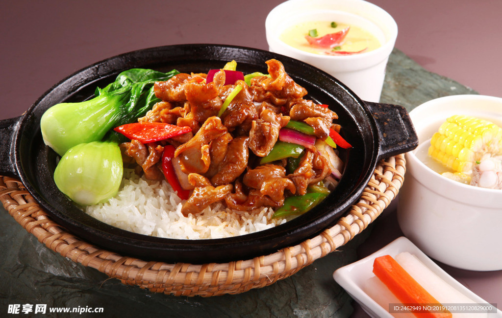 煲仔饭