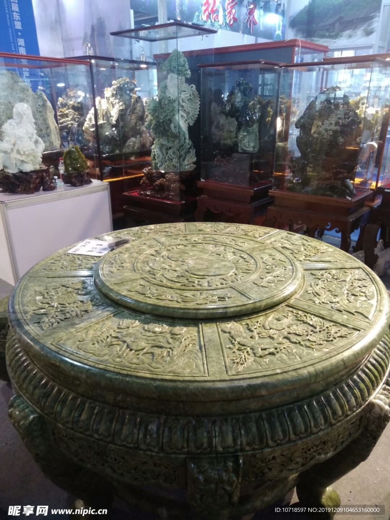 室内艺术品