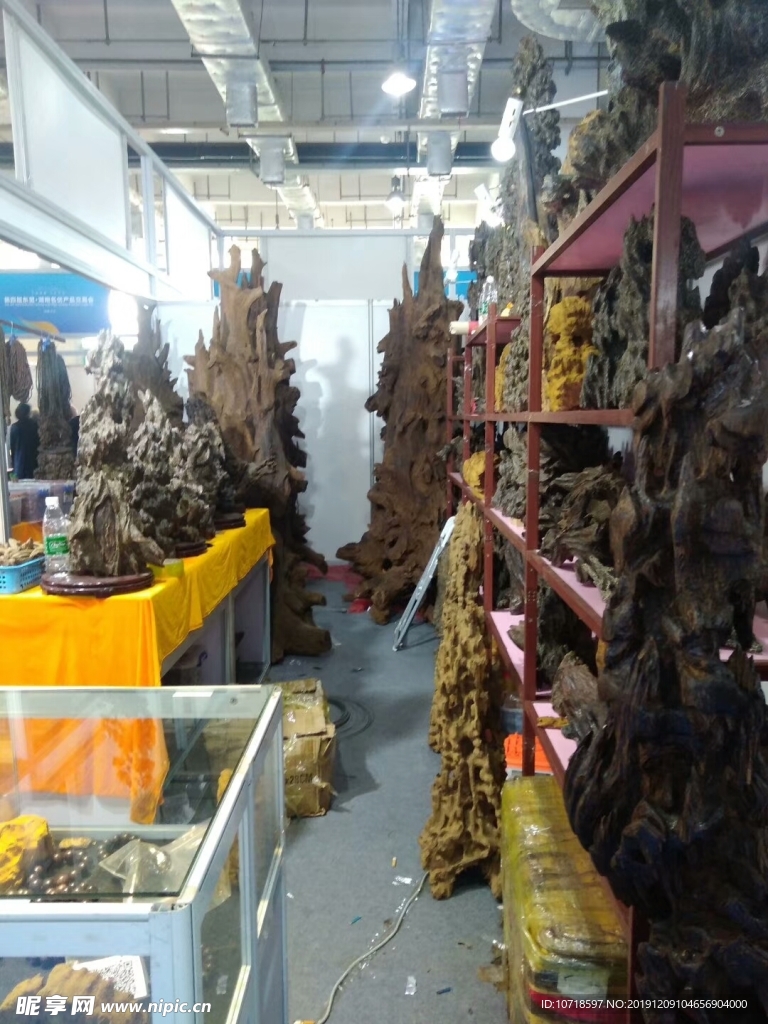 室内艺术品